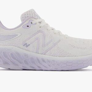 WORN ONCE New Balance Fresh Foam x 1080v11 White Size US7 Women